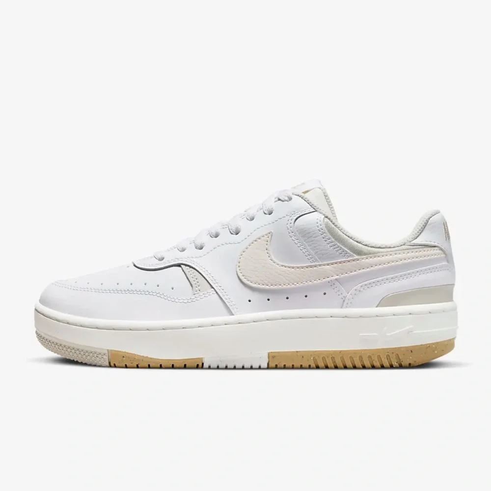 NEW Nike Gamma Force Women's Shoes - Picture 1 of 14